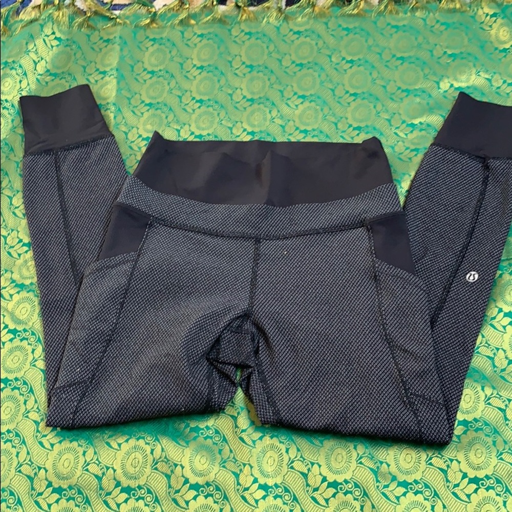 Lululemon Corp - Picture 3 of 7